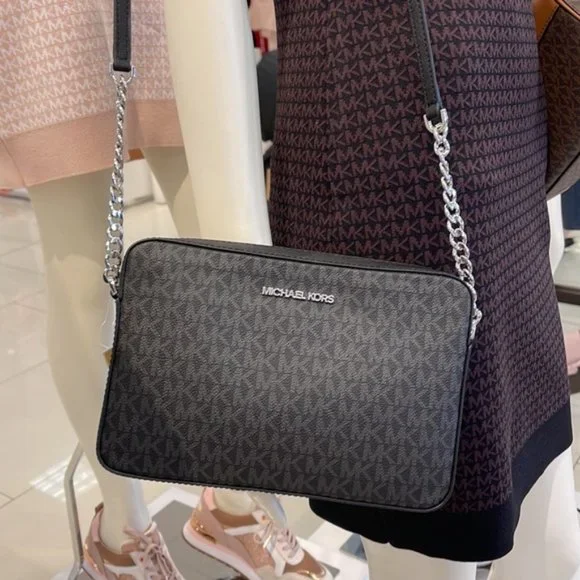 Michael Kors large Jet Set Item EW Crossbody Black - Picture 12 of 16